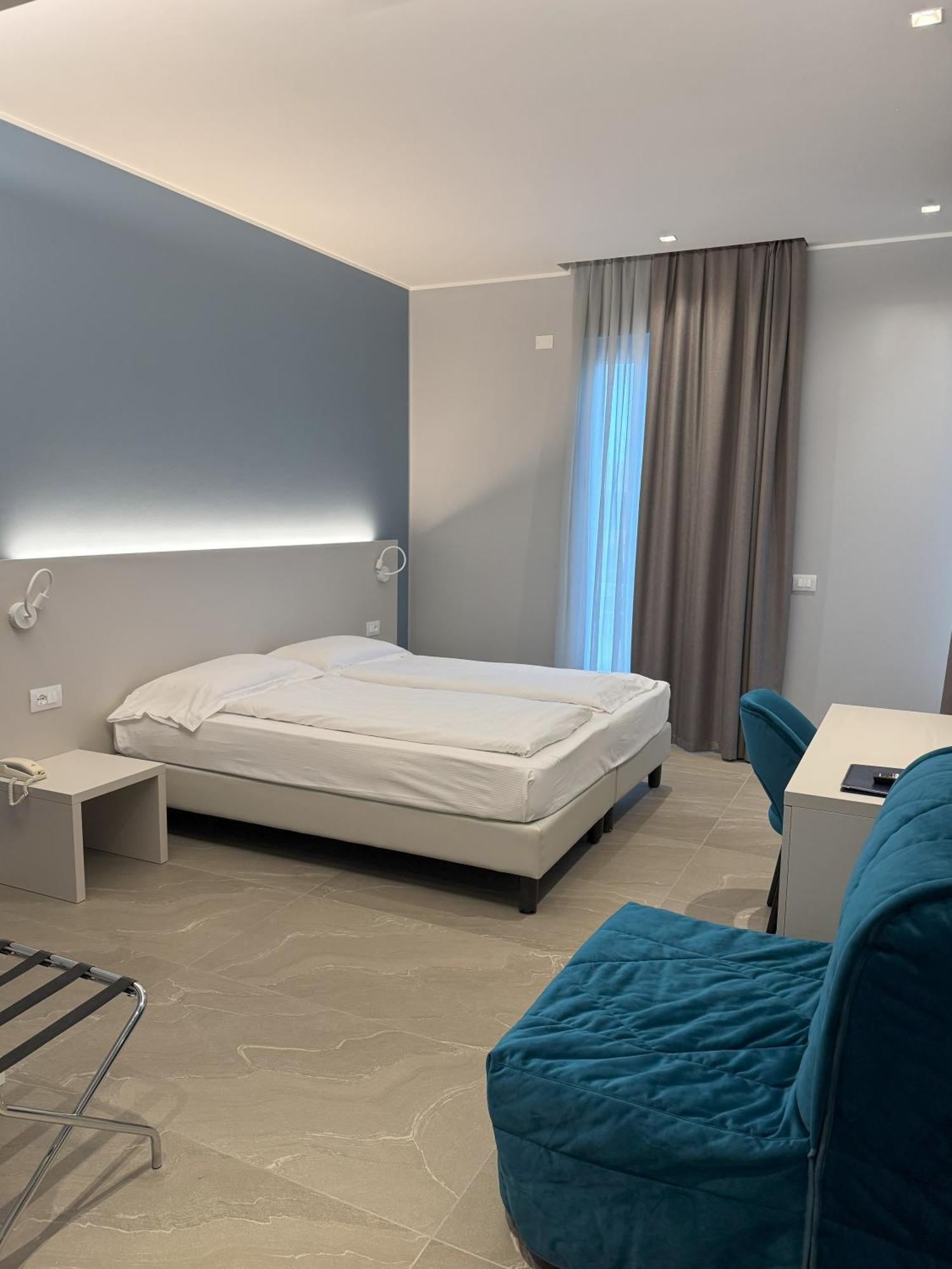 Hotel Paradiso Bardolino Ngoại thất bức ảnh