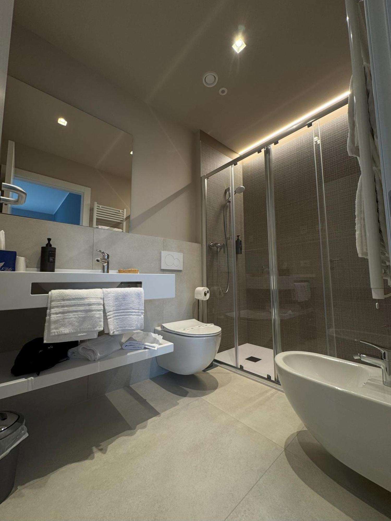 Hotel Paradiso Bardolino Ngoại thất bức ảnh